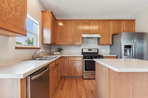 Kitchen - 2364 Shiloh Dr, Aurora, IL 60503 photo 1 of 1