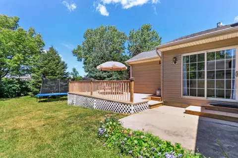 Exterior - 809 Erin Dr, Champaign, IL 61822 photo 3 of 9