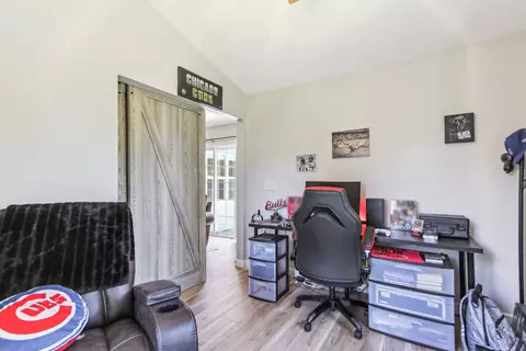Other - 809 Erin Dr, Champaign, IL 61822 photo 8 of 9