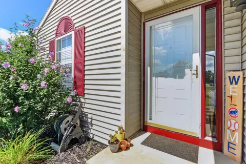 Other - 809 Erin Dr, Champaign, IL 61822 photo 2 of 9