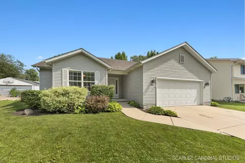 106 E Apache Ave, Shabbona, IL 60550