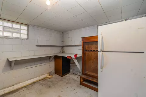 17637 Burnham Ave, Lansing, IL 60438 photo 19