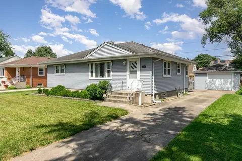 17637 Burnham Ave, Lansing, IL 60438 photo 4