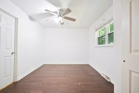 Bedroom - 1189 N Chicago Ave, Kankakee, IL 60901 photo 2 of 3