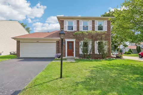 645 Rodenburg Rd, Roselle, IL 60172