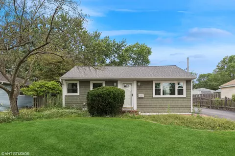 3003 Wilke Rd, Rolling Meadows, IL 60008