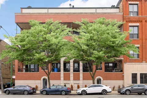 2531 N Sheffield Ave #4B, Chicago, IL 60614