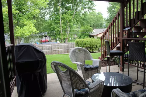 956 Ascot Dr, Elgin, IL 60123 photo 30