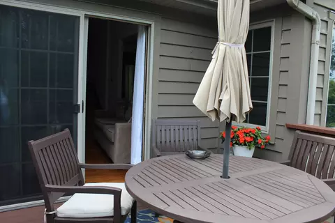 956 Ascot Dr, Elgin, IL 60123 photo 21