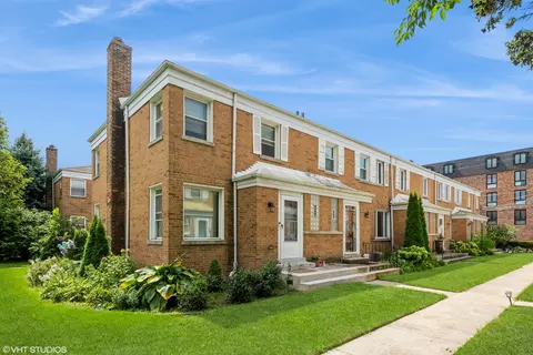 1414 N Harlem Ave #C, River Forest, IL 60305