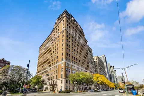 3500 N Lake Shore Dr #6C, Chicago, IL 60657