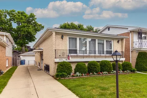 2433 George St, Franklin Park, IL 60131