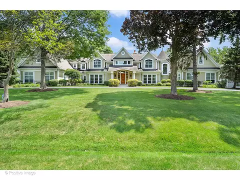 1543 N Highland Ave, Arlington Heights, IL 60004