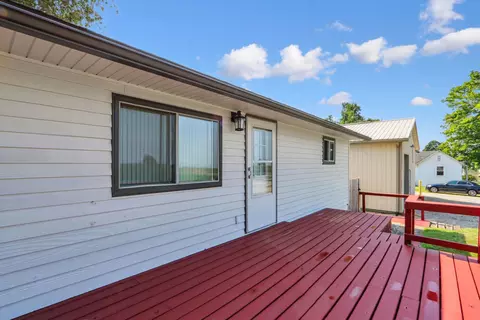 Other - 106 N Lincoln St, Philo, IL 61864 photo 2 of 9
