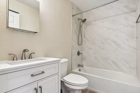 Bath - 106 N Lincoln St, Philo, IL 61864 photo 1 of 1