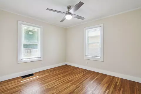 Bedroom - 106 N Lincoln St, Philo, IL 61864 photo 3 of 4