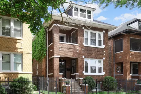 8607 S Colfax Ave, Chicago, IL 60617