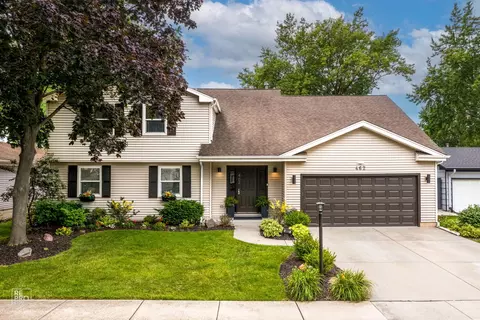 462 Forestway Dr, Buffalo Grove, IL 60089