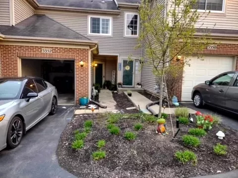 3352 Blue Ridge Dr #3352, Carpentersville, IL 60110