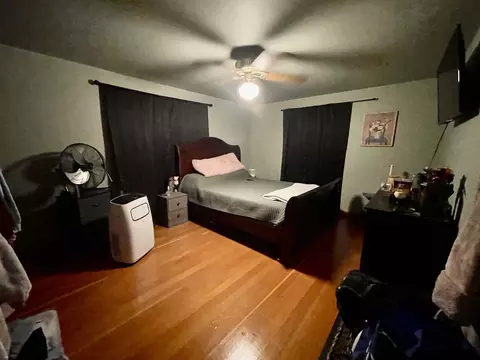 Bedroom - 1306 E 3rd Rd, Lostant, IL 61334 photo 2 of 3