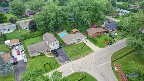 1506 W Pine St, Holiday Hills, IL 60051 photo 2