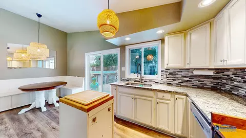 1506 W Pine St, Holiday Hills, IL 60051 photo 12