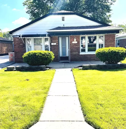 11651 S Meadow Lane Dr, Merrionette Park, IL 60803