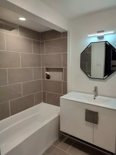 11025 S Wallace St, Chicago, IL 60628 photo 29
