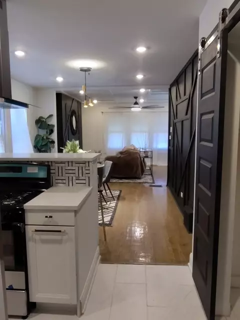 11025 S Wallace St, Chicago, IL 60628 photo 19