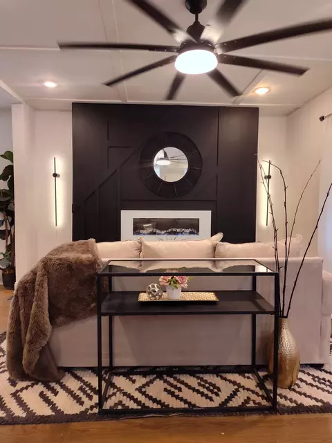 11025 S Wallace St, Chicago, IL 60628 photo 6