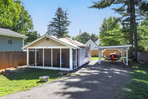 118 S Fordham Ave, Aurora, IL 60506