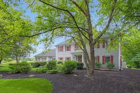 3519 Fawn Trl, Prairie Grove, IL 60012