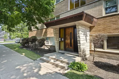 4128 W Cullom Ave #3B, Chicago, IL 60641