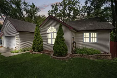 w928 Myrtle Road, Genoa City, WI 53128