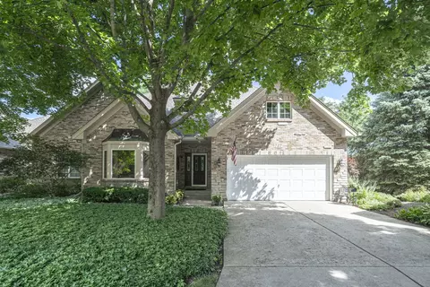 737 Manor Hill Pl, Sugar Grove, IL 60554