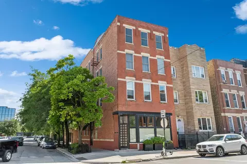 1301 W Ohio St #2, Chicago, IL 60642