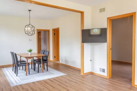 8555 44th Pl, Lyons, IL 60534 photo 5