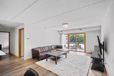 Living - 1436 E Thacker St #201, Des Plaines, IL 60016 photo 1 of 1