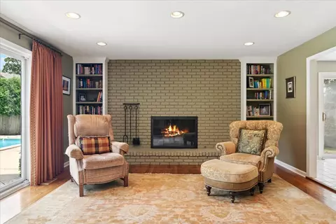 90 Harbor St, Glencoe, IL 60022 photo 8