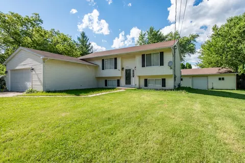10286 W Chaney Ave, Beach Park, IL 60099