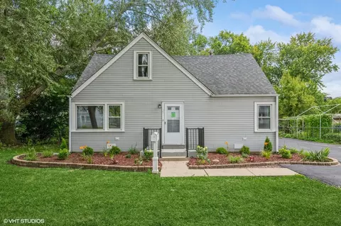 21 Wagner Dr, Northlake, IL 60164