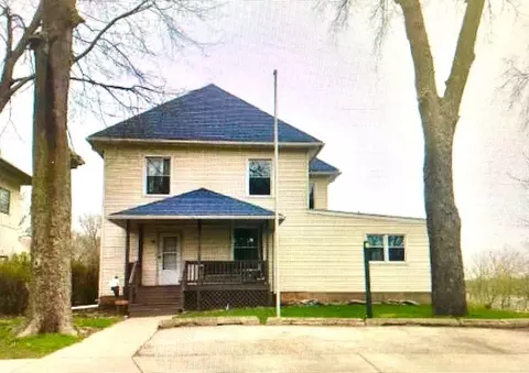 102 5th Ave, Sterling, IL 61081