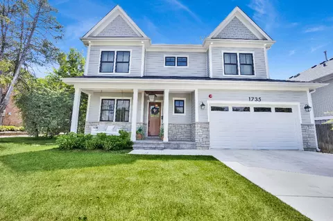1735 Chapel Ct, Northbrook, IL 60062