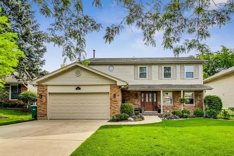 567 Sycamore Ln, Wheeling, IL 60090