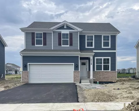 7719 W 103rd St, Saint John, IN 46373
