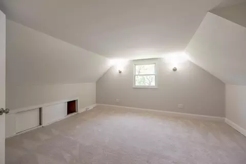 Bedroom - 17745 Clyde Ave, Lansing, IL 60438 photo 3 of 4