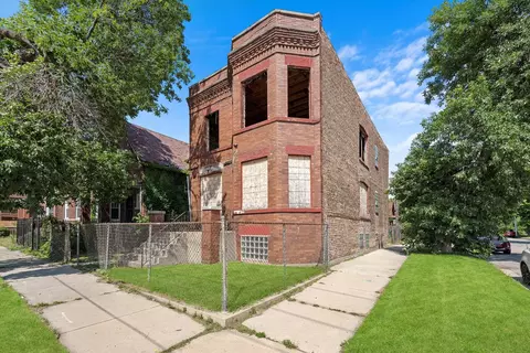 7225 S Woodlawn Ave, Chicago, IL 60619