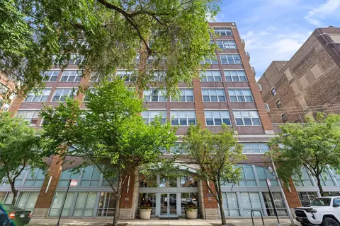 933 W Van Buren St #721, Chicago, IL 60607