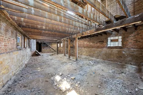 Other - 6814 S Champlain Ave, Chicago, IL 60637 photo 2 of 7