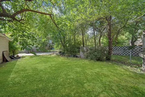 Exterior - 6814 S Champlain Ave, Chicago, IL 60637 photo 6 of 6